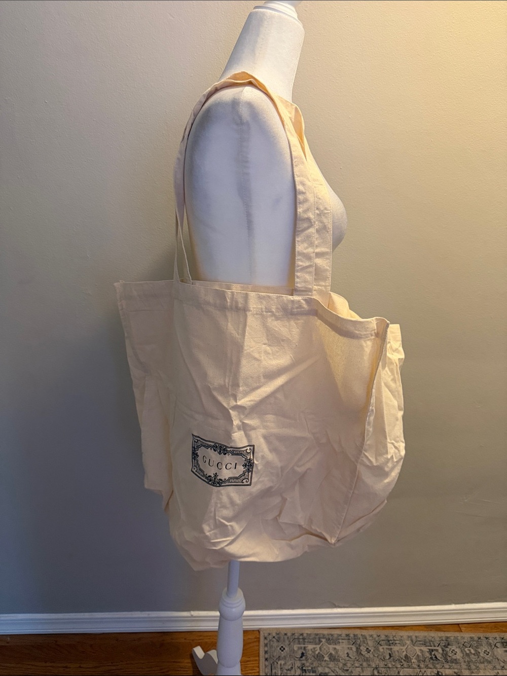 Gucci Beige Canvas Logo Dust bag/Tote - Picture 2 of 6